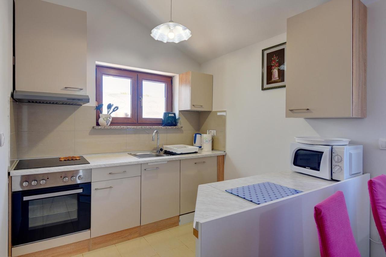 Holiday Home Jasminka Medulin Exterior foto